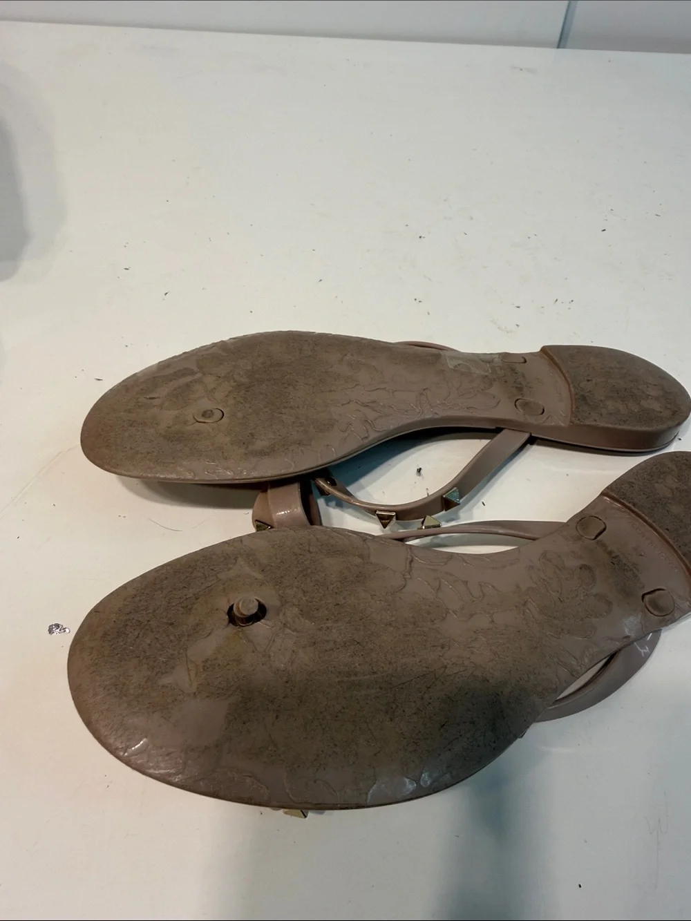 Used Valentino Garavani Studded Bow Jelly Flip Flops - Nude 41 women’s